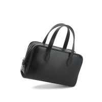 The same business high-end handbag 57